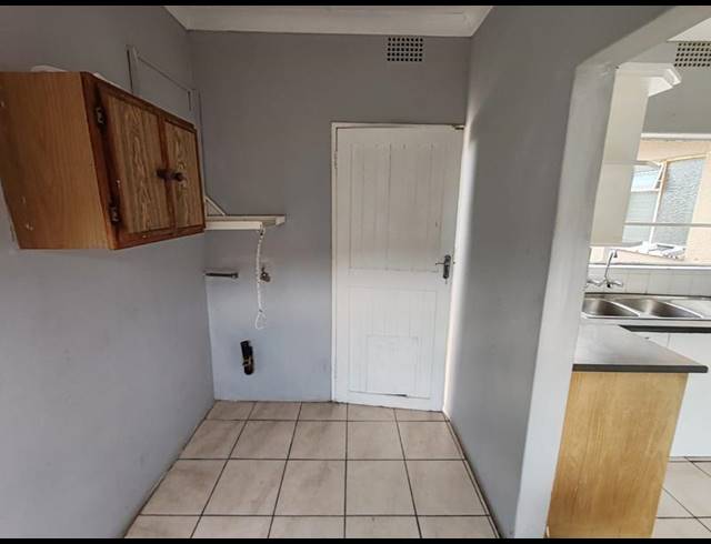 6 BEDROOM PROPERTY TO RENT IN MINDALORE